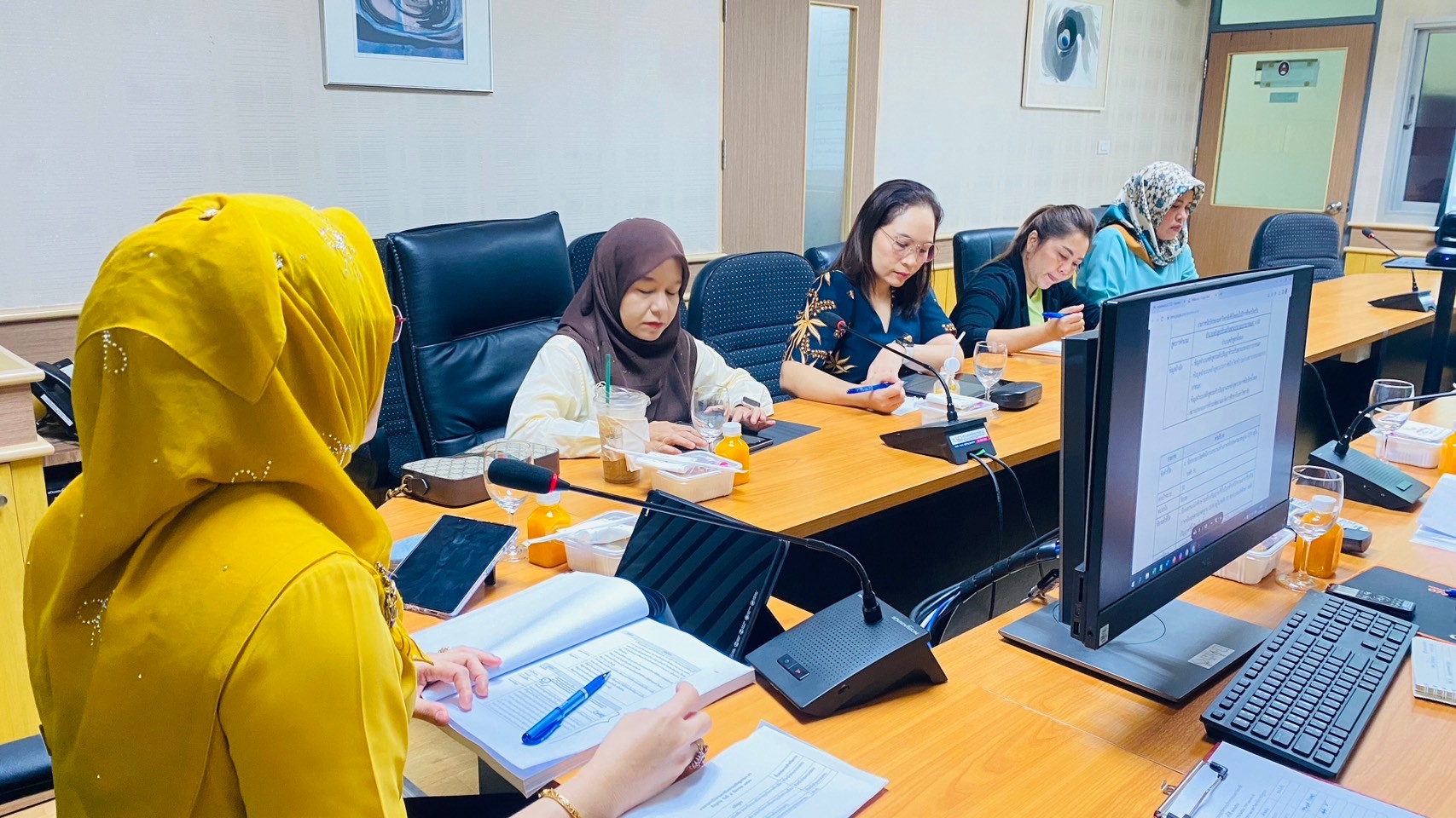 มหาวิทยาลัยราชภัฏยะลา จัดการประชุมคณะกรรมการบริหารงานวิชาการของมหาวิทยาลัย ครั้งที่ 12/2566